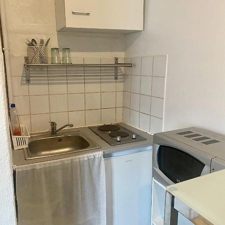 Studio 12M2 Apartment Монпелие Екстериор снимка