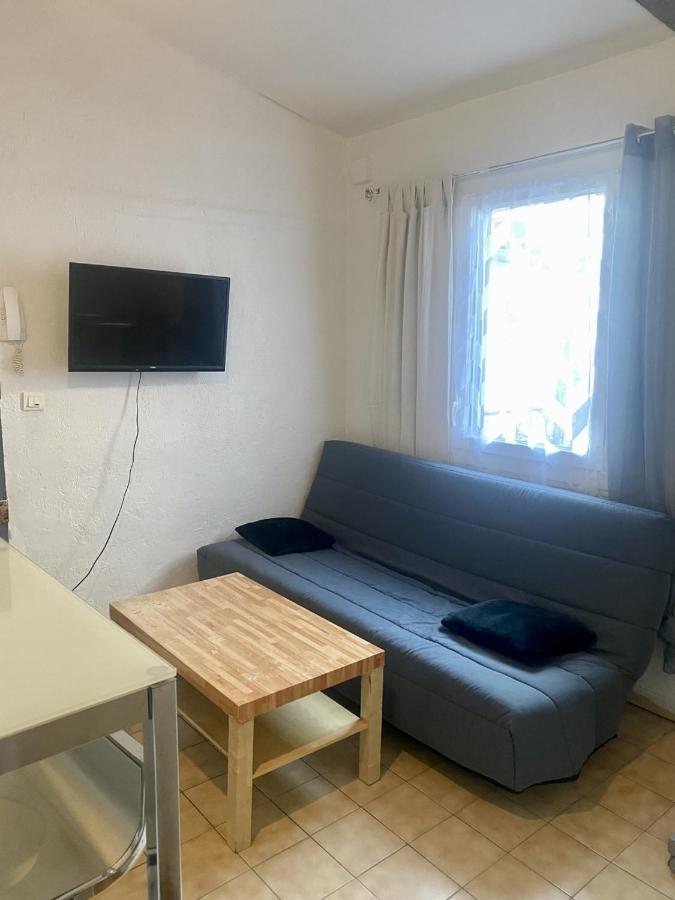Studio 12M2 Apartment Монпелие Екстериор снимка